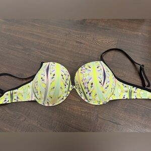 Victorias Secret Underwire Bikini Top